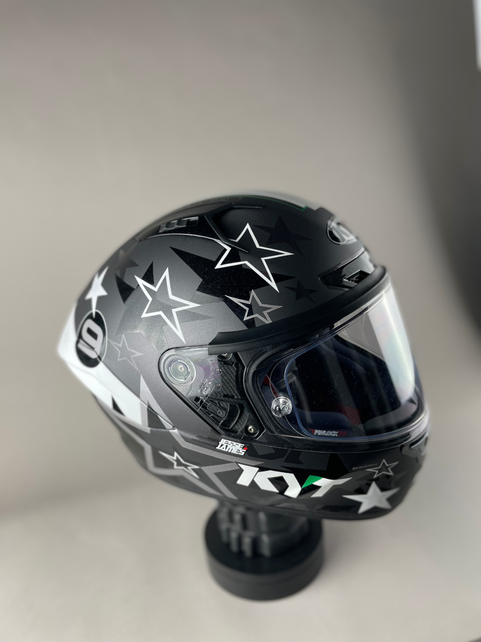 Jesse James Shedden helmet