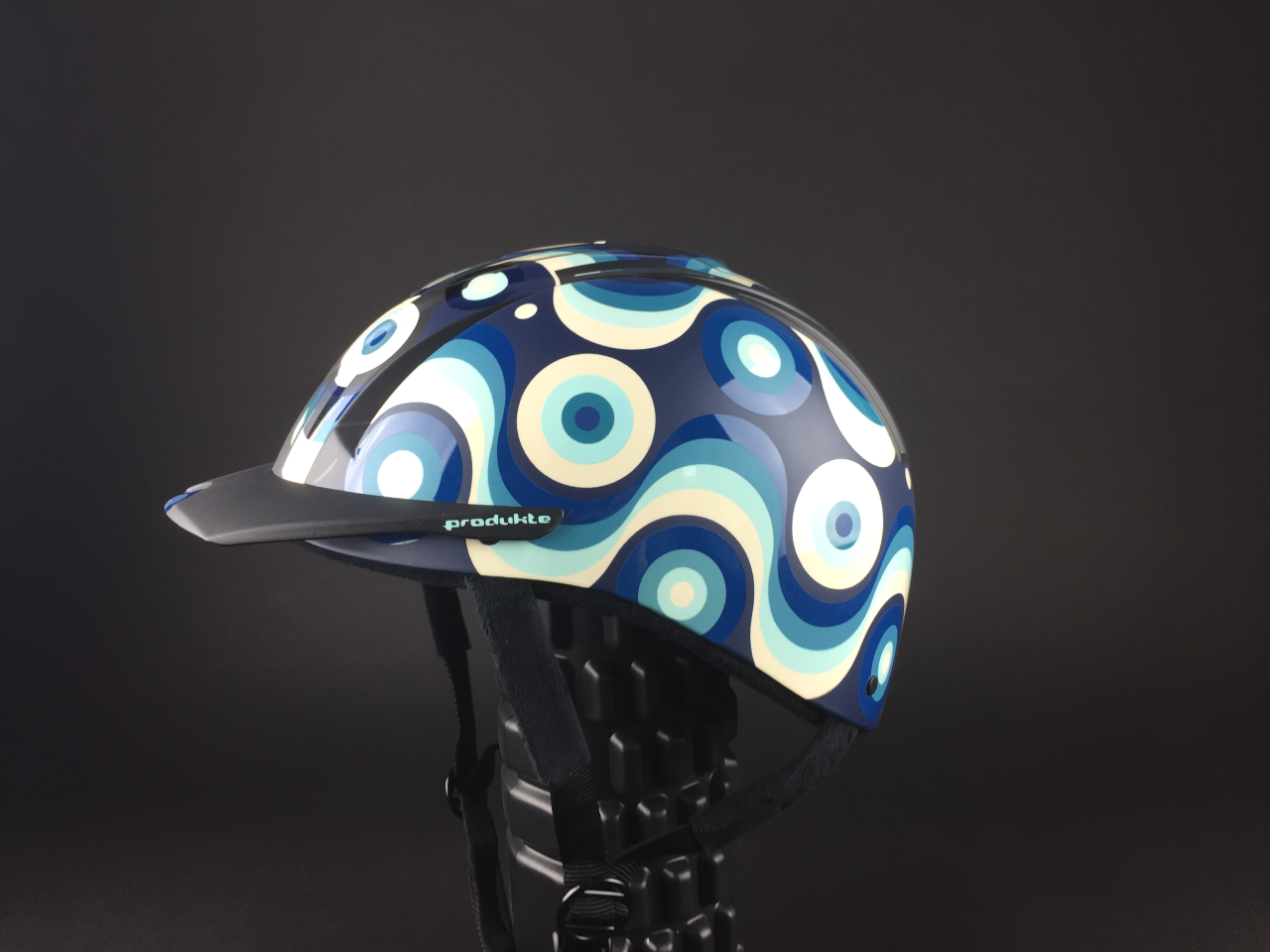 Produkt Design Helmet