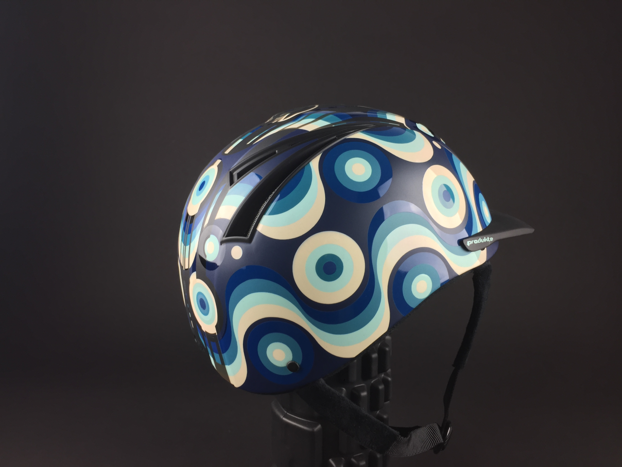 Produkt Design Helmet
