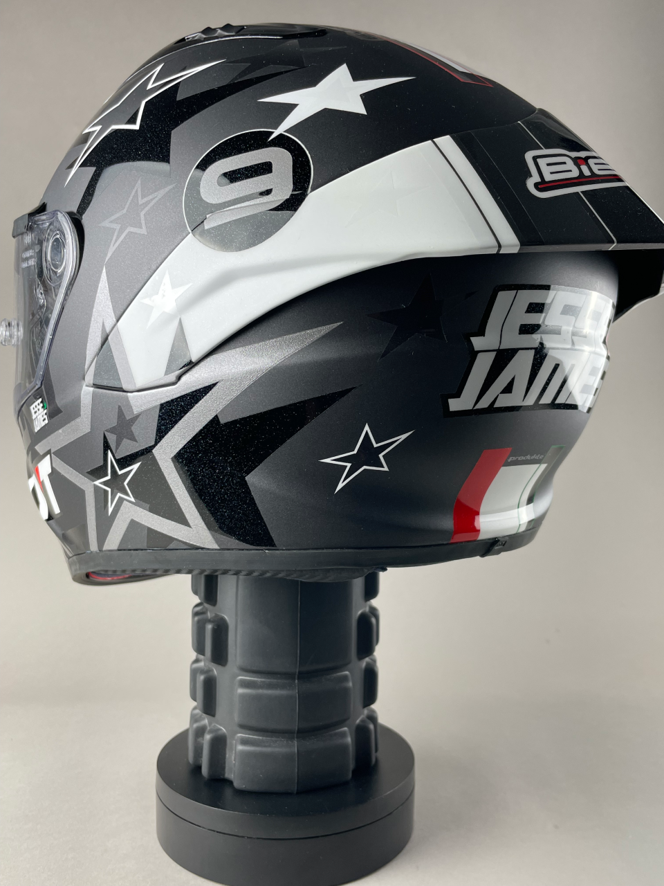 Jesse James Shedden helmet